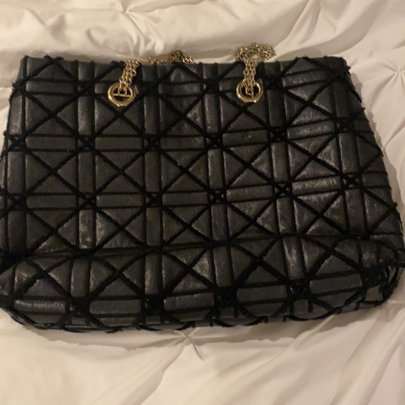 Textured Vintage Tote Bag - Picture 8 of 9